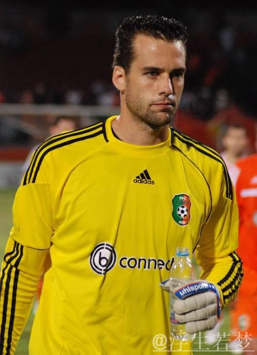 皇马拒绝威尼修斯3000万欧年薪要求，2026年或将其出售